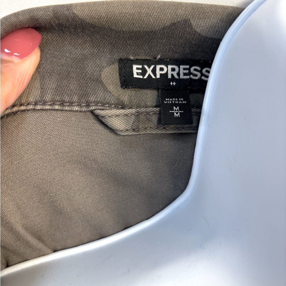 Express Camo Jacket - image 5